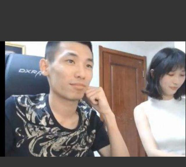 旭旭宝宝自爆当年结婚,茜茜彩礼全退回,大旭却