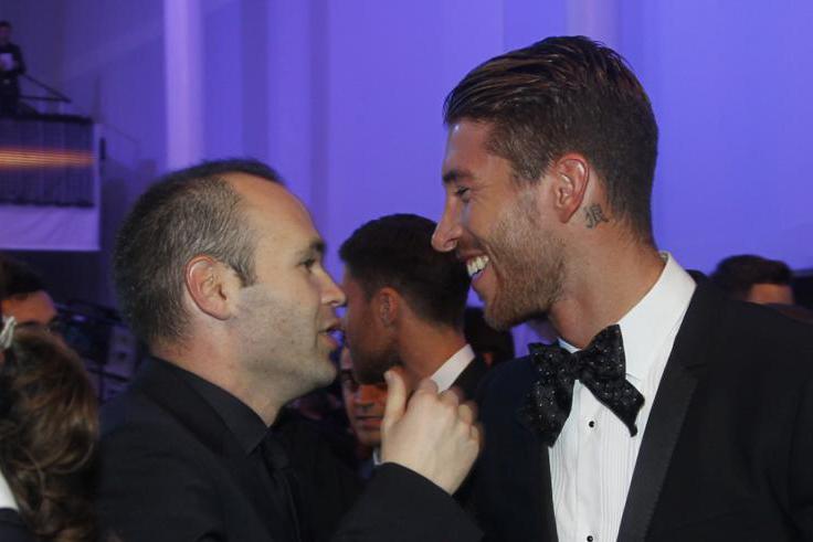 西班牙换帅并未能伤及球队实力多少,因为西班