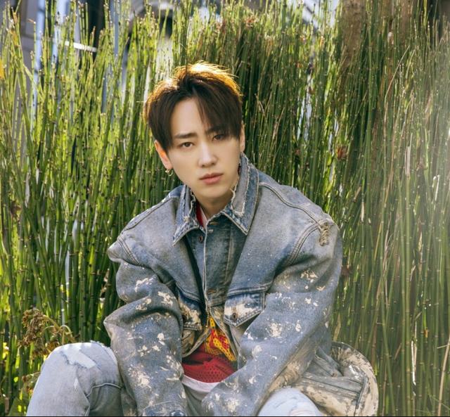 历届《快乐男声》冠军现状,他低调结婚他走红