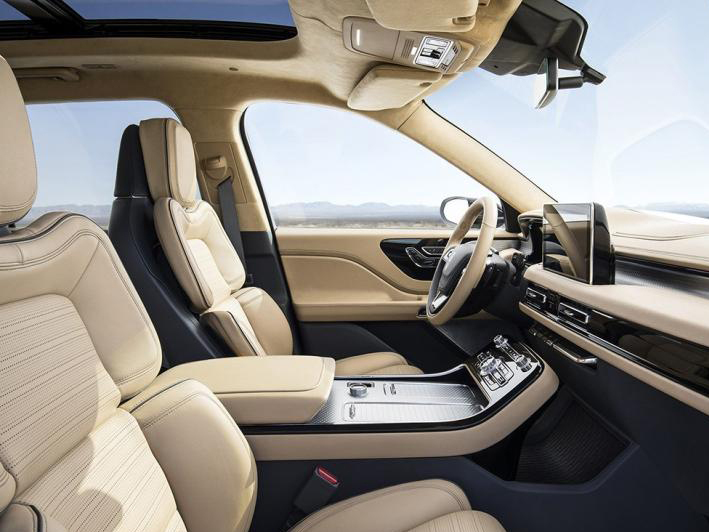 比奥迪Q7便宜，气场不输路虎，林肯飞行家也来搅局国内豪车市场