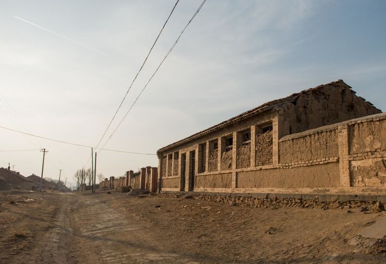 北方乡村怪异现象:三分之二的房子没人住,老人