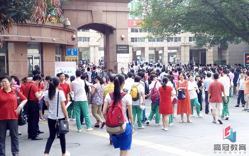 升学资讯:2018广州中考报名人数近五年创新低