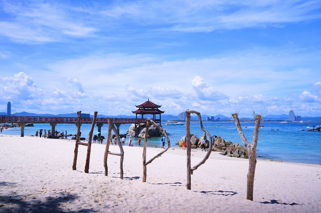 在泰国海滩伞图片下载 - 觅知网