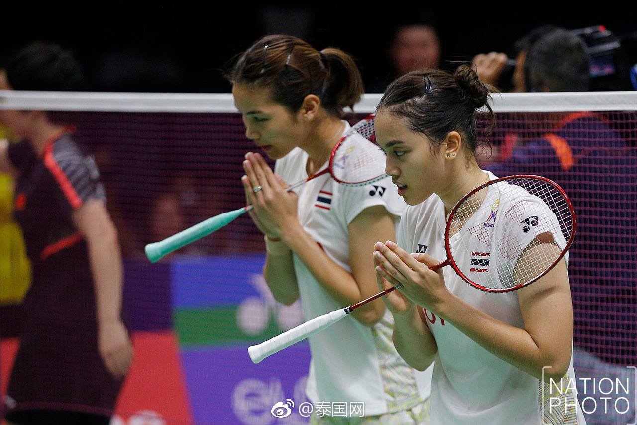 中国羽毛球女队2:3不敌泰国