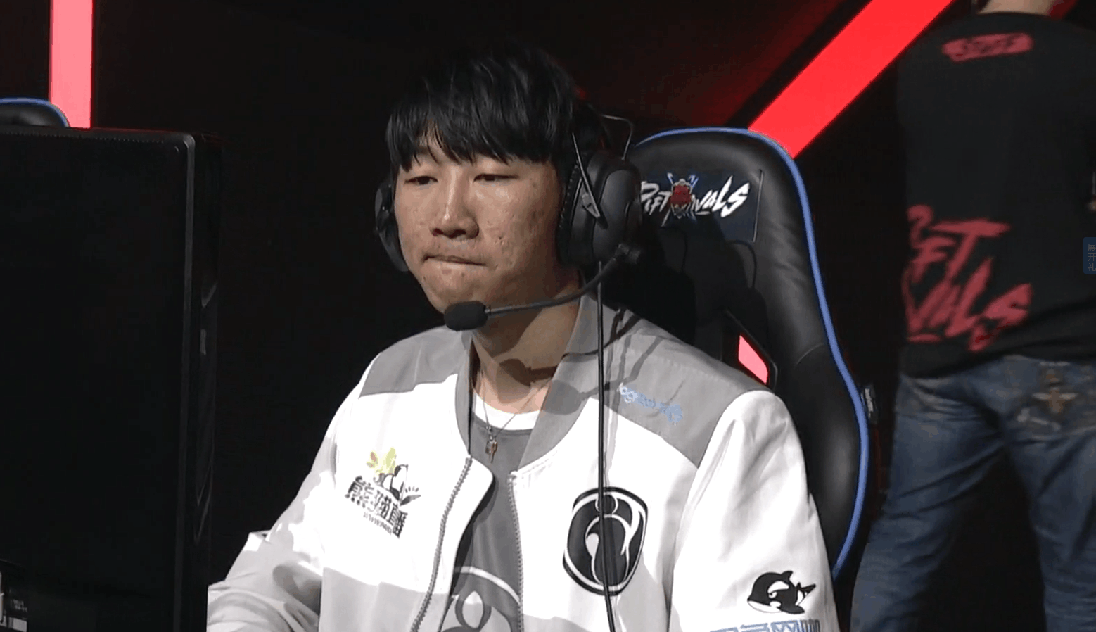 IG宁王女友深夜爆料:Rookie不喜欢ning!但是宁王不会离开IG图片