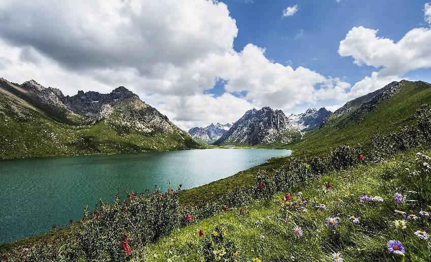 广汽传祺郁俊: 不仅要造好中国车, 还要将环保进行到底!