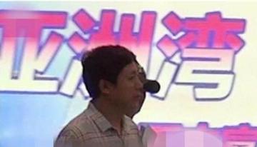 赵丽颖爸爸终于露面:从两个点看出丽颖遗传的