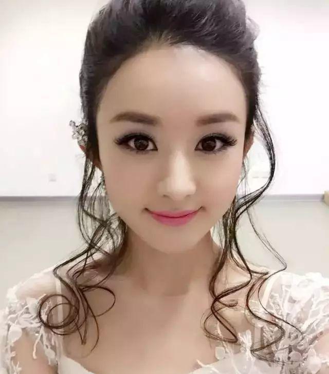 圆脸比瓜子脸好看? 赵丽颖告诉你别天天想着如何瘦脸了!