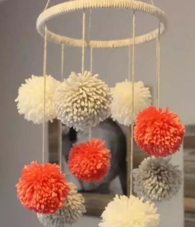 不会织毛衣,那就做个毛线球,装饰下小物件吧!
