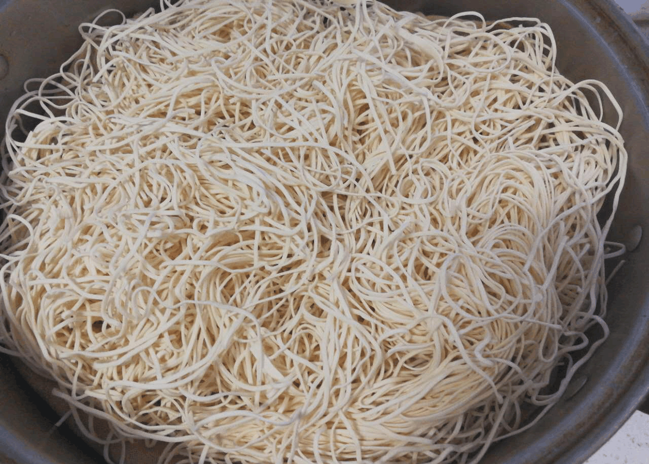 普通的婆婆被面条这样做出来,这一顿直接吃了2碗,v婆婆针吗当天完打瘦脸算图片