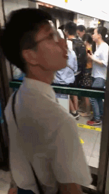 实地探访成都地铁驾驶员，你以为开地铁很酷炫？