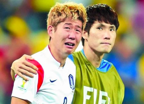 亚洲足坛第1个1亿巨星诞生,他1人身价超国足全