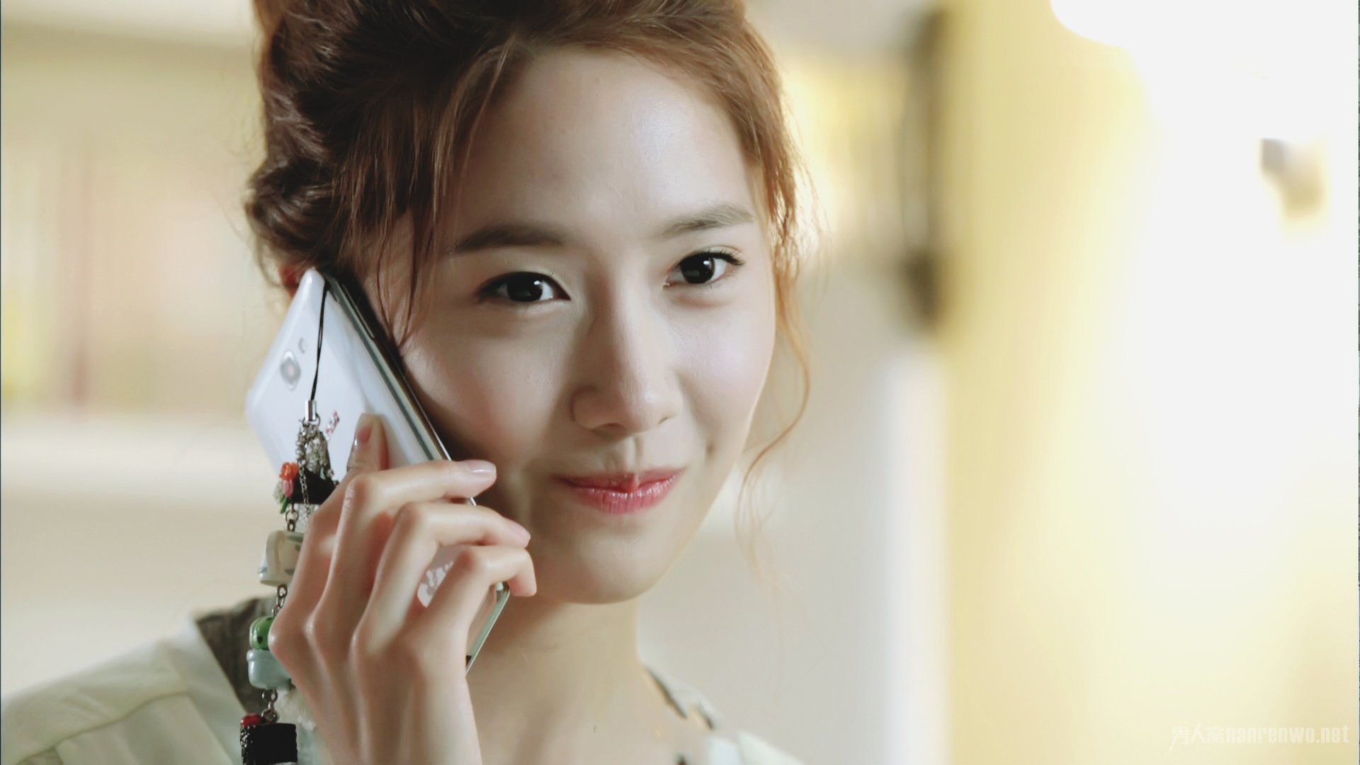 林允儿获任第三届澳门国际电影节宣传大使