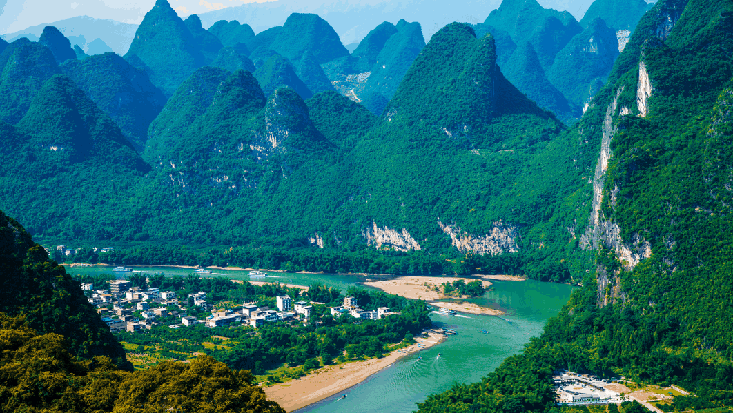 被称"中国最美村庄", 犹如人间仙境, 更是钓鱼者的
