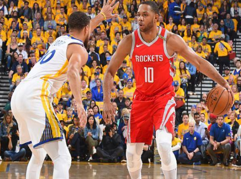 勇士对火箭,勇士获胜,还是要打第七场了。