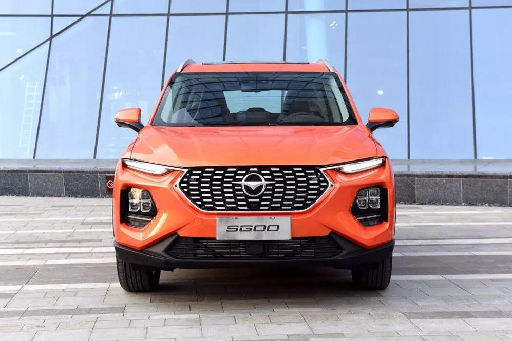 轴距2米7，海马这全新SUV，网友说太像宝骏510！