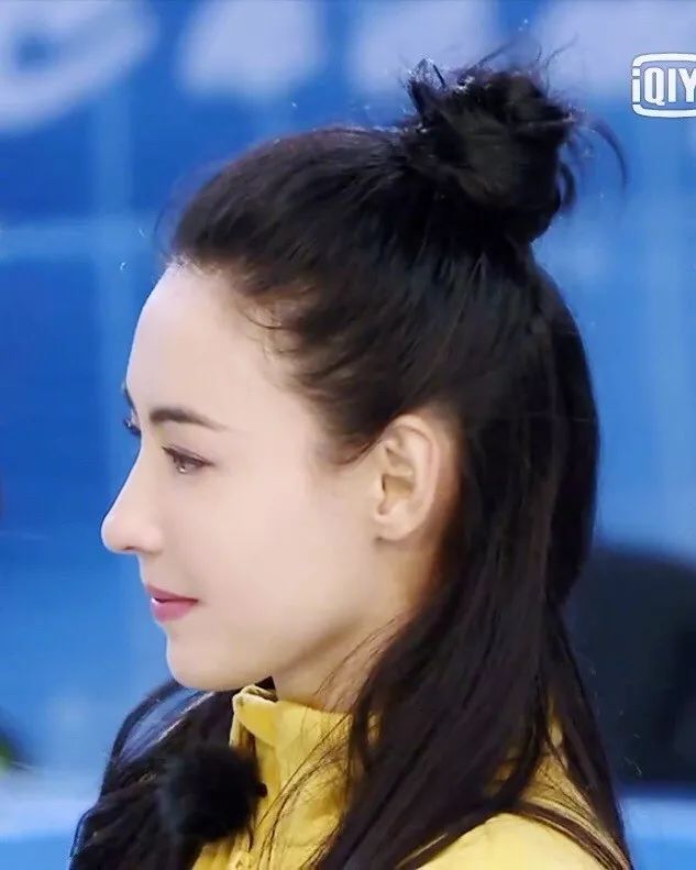 张柏芝:逆境不能使人成长,是我本来就足够坚强