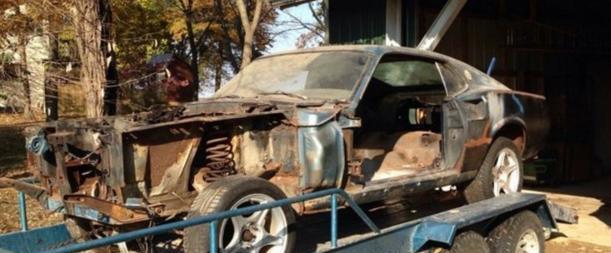 破成废铁的福特，这个老外修车工竟也能起死回生！