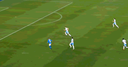 后梅罗时代谁能夺金球之: 波兰发动机泽林斯基