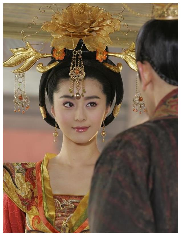 古代四大美女,杨玉环被活埋,而她的死到现在都