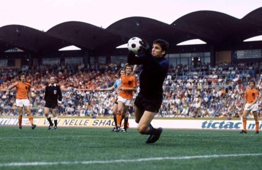 法国对战苦主乌拉圭,如进1球便打破队史最尴