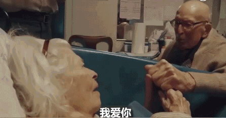 给他讲当天的课 给他讲学校里发生的趣事 ▼ 请你也一定不要放弃自己