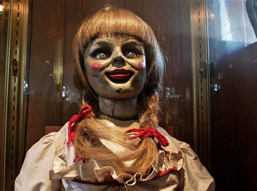 温哥的《招魂》，恩菲尔德恶灵事件，Valak想要的到底是谁?