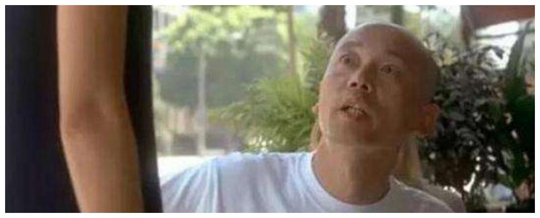 电影《手机》的内容是什么,为什么让崔永元这