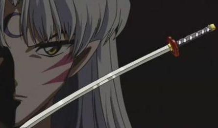 《犬夜叉》天下霸道之剑-天生牙、丛云牙、铁