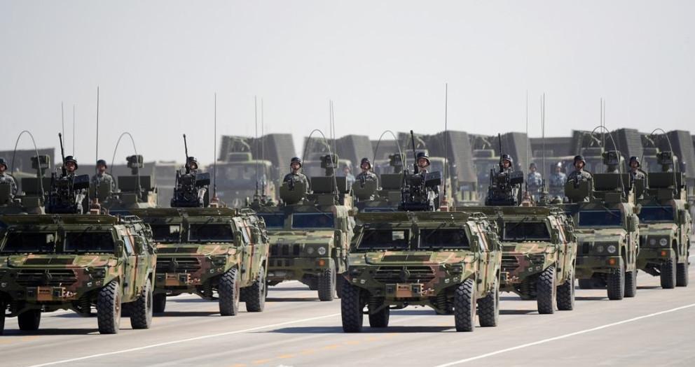 真自豪, 国产SUV亮相阅兵仪式, 全世界都对它竖大拇指!