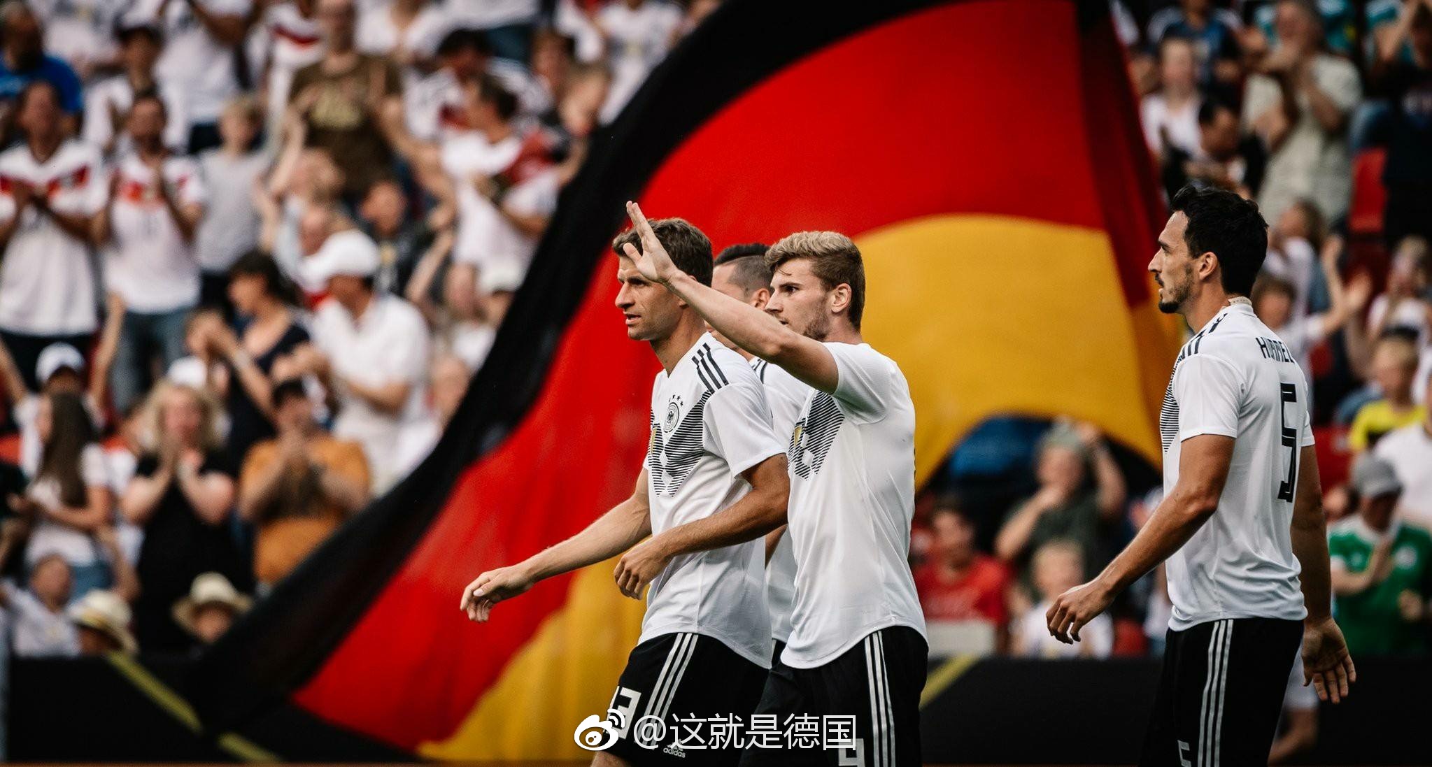 我记得上一届世界杯德国足球队就已经“改名”或者称为“die Mannscha
