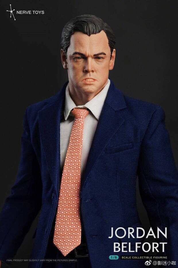 小李在《华尔街之狼》中的经典表情被做成玩具