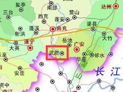 四川一个县, 因与安徽等省定远县同名而改名, 有两块飞地在重庆