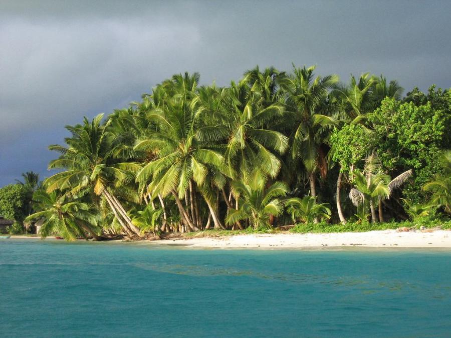 二战时最穷的国家,如今美女众多均为黄种人!