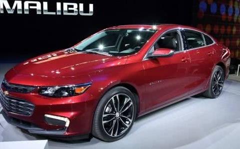 被大众迈腾逼急了，上市就降5万！比大众CC漂亮10倍，配6AT13万