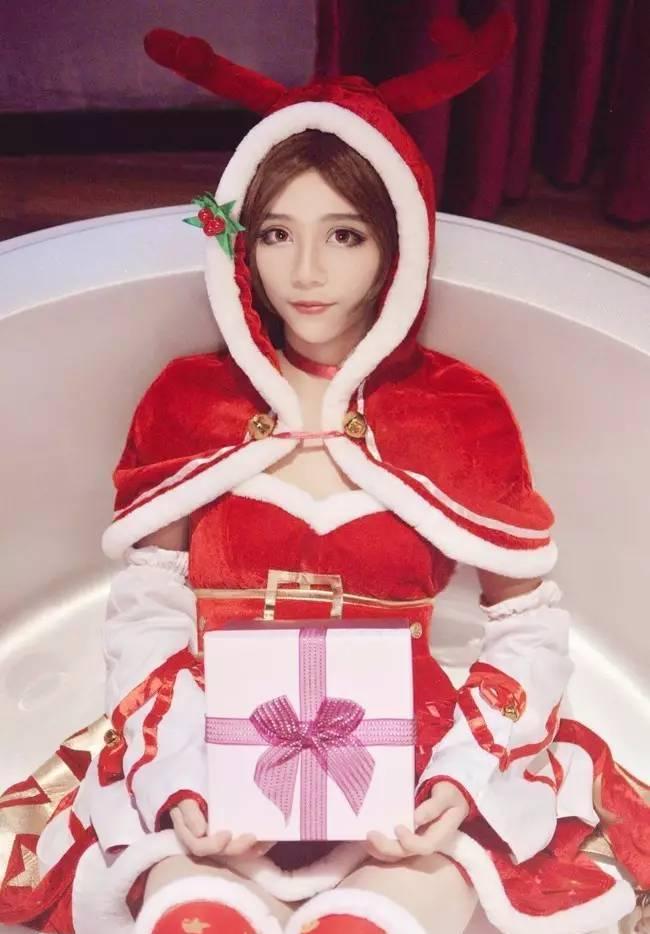 王者cos丨王者荣耀貂蝉kpl逐梦之音&圣诞恋歌 哪个小姐姐好看?