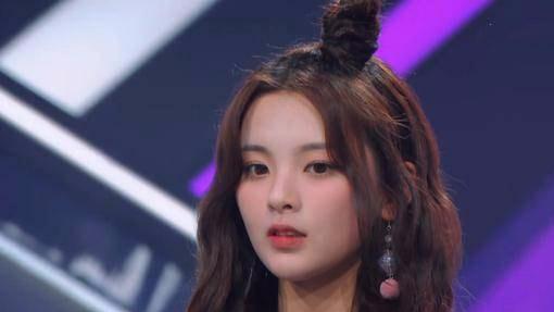 王思聪怼遍《创造101》出道女团:杨超越是侮辱