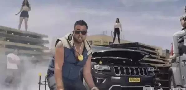 一台越野车就能用一句话概括, jeep有点傻缺, 陆巡专职跑工地