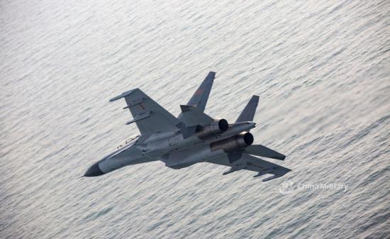 海军航空兵为何不喜欢歼10C,选择另款战机?