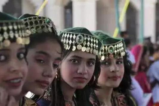 外国人在中国打工真的很容易吗?听听巴基斯坦