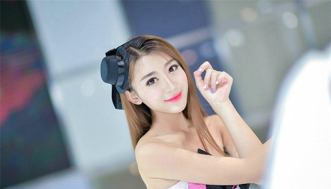 宝贝疼吗别乱动我 宝贝别紧张我会慢慢 宝贝我很大很会做