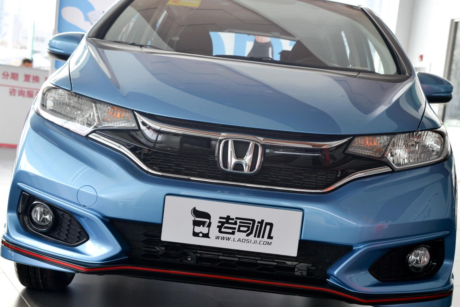 这才是真正的本田神车 思域跟它都没得比 论销量卡罗拉都服它