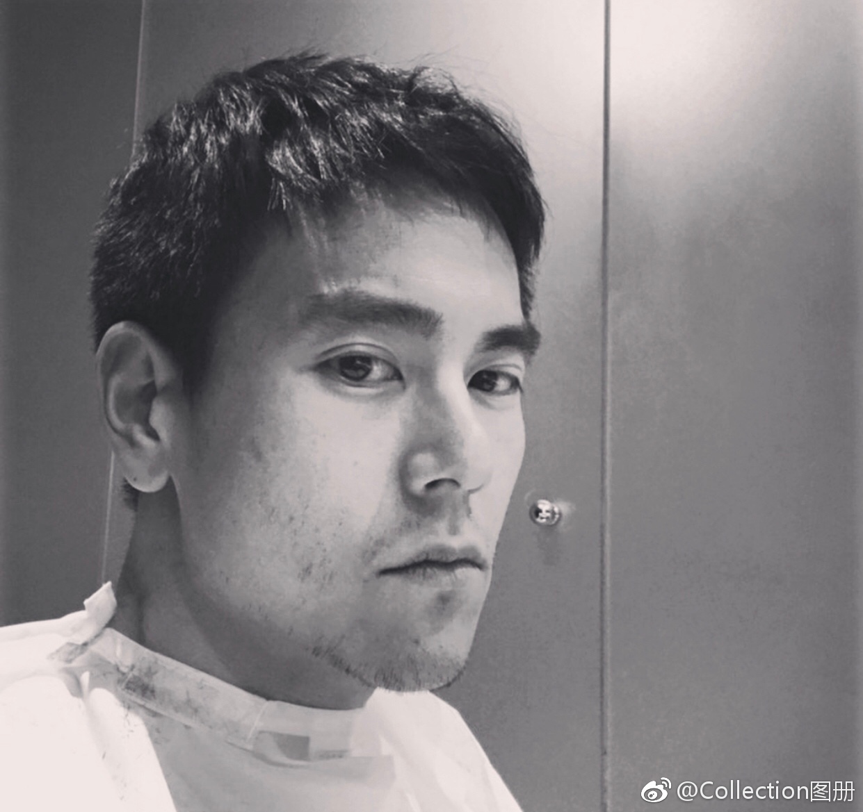 彭于晏ins自拍 直男拍摄角度了解一下 高颜超耐打