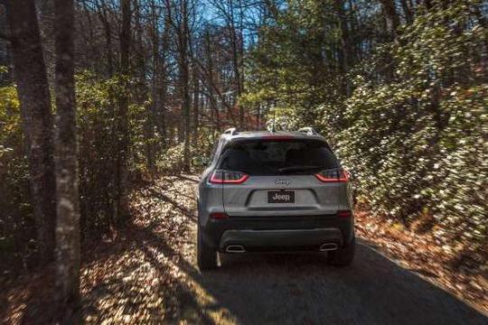 全新自由光到来，2.0T+9AT动力总成，主流SUV的不二之选