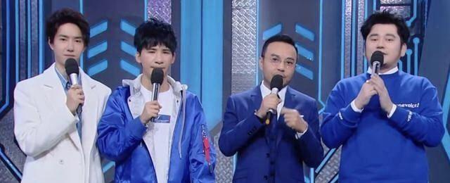 跟汪涵主持两年至今仍沦为背景板，导演对他唯一的要求:你来就行