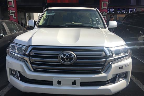 17款中东版丰田陆巡4000乞丐版价格配置