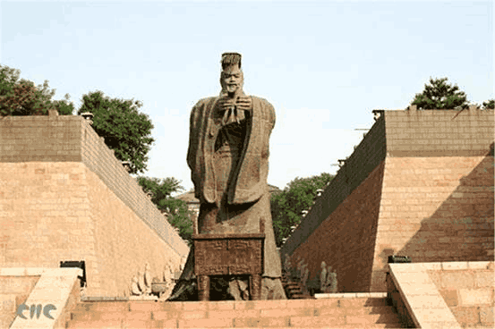 秦始皇叫嬴政, 为何他还会有一个名字赵政? 答案很简单