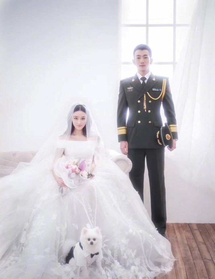 娱乐圈双喜临门!张馨予和徐佳莹同日在微博晒唯美结婚照