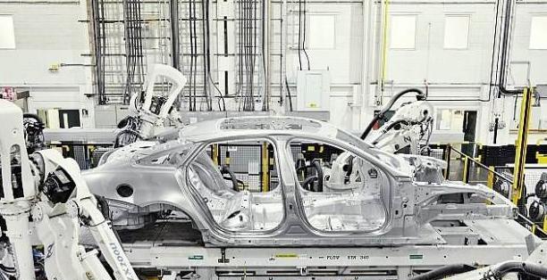 预算7万多, 第一辆车选择合资低配还是国产车好