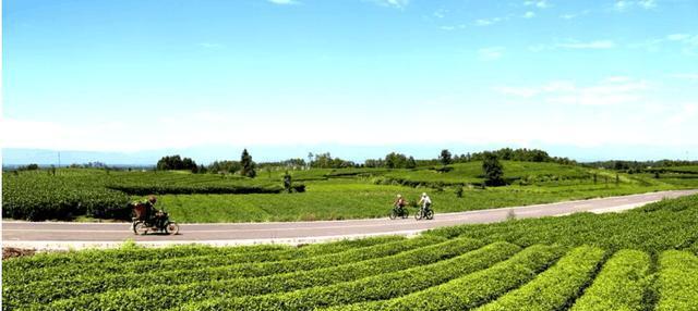 四川成都市最土豪和最贫穷的两个地方, 差距有